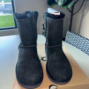 UGG Women's Dark Suede Winter Boots
